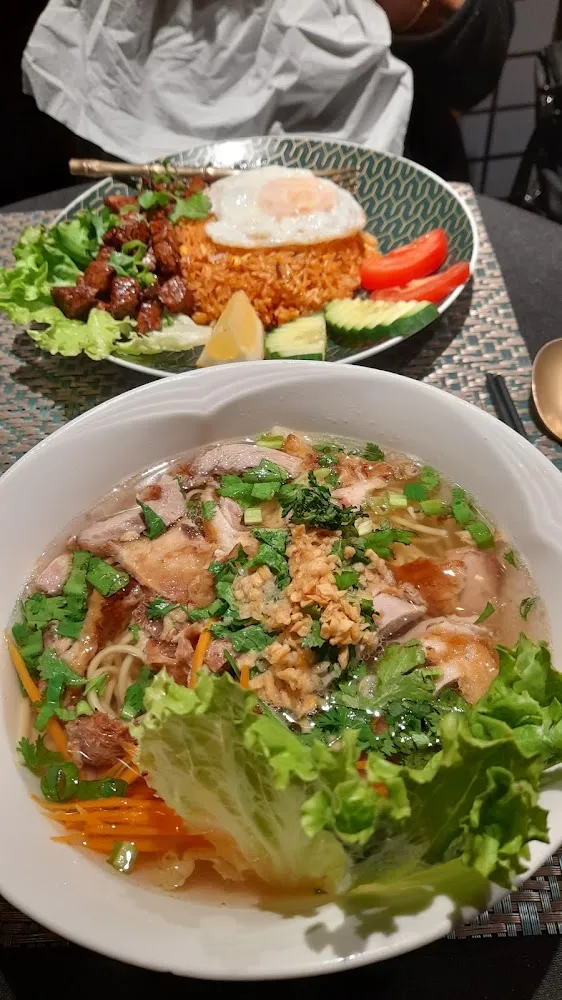 Soupe Au Canard Laqué